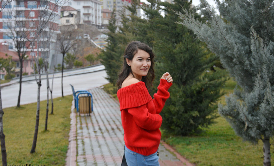 Rüyada Kırmızı Kazak Giydiğini Görmek