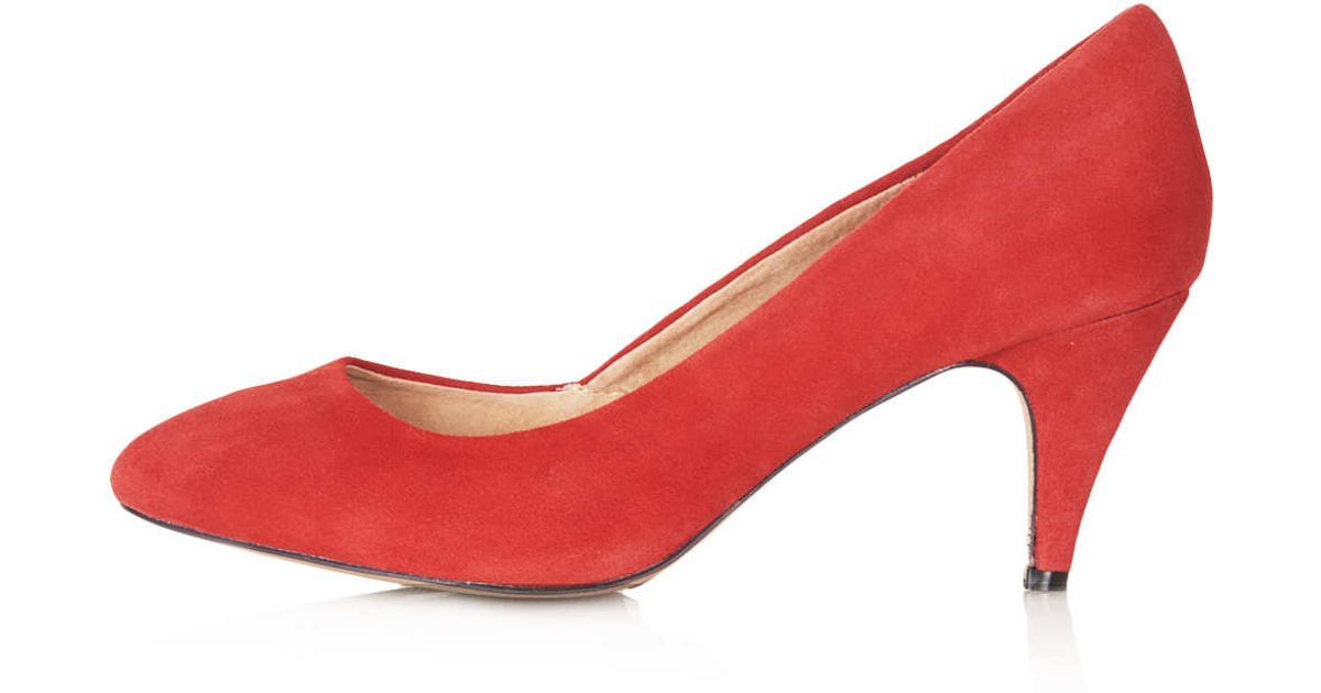 Rüyada Resimde Kırmızı Topuklu Ayakkabı Görmek