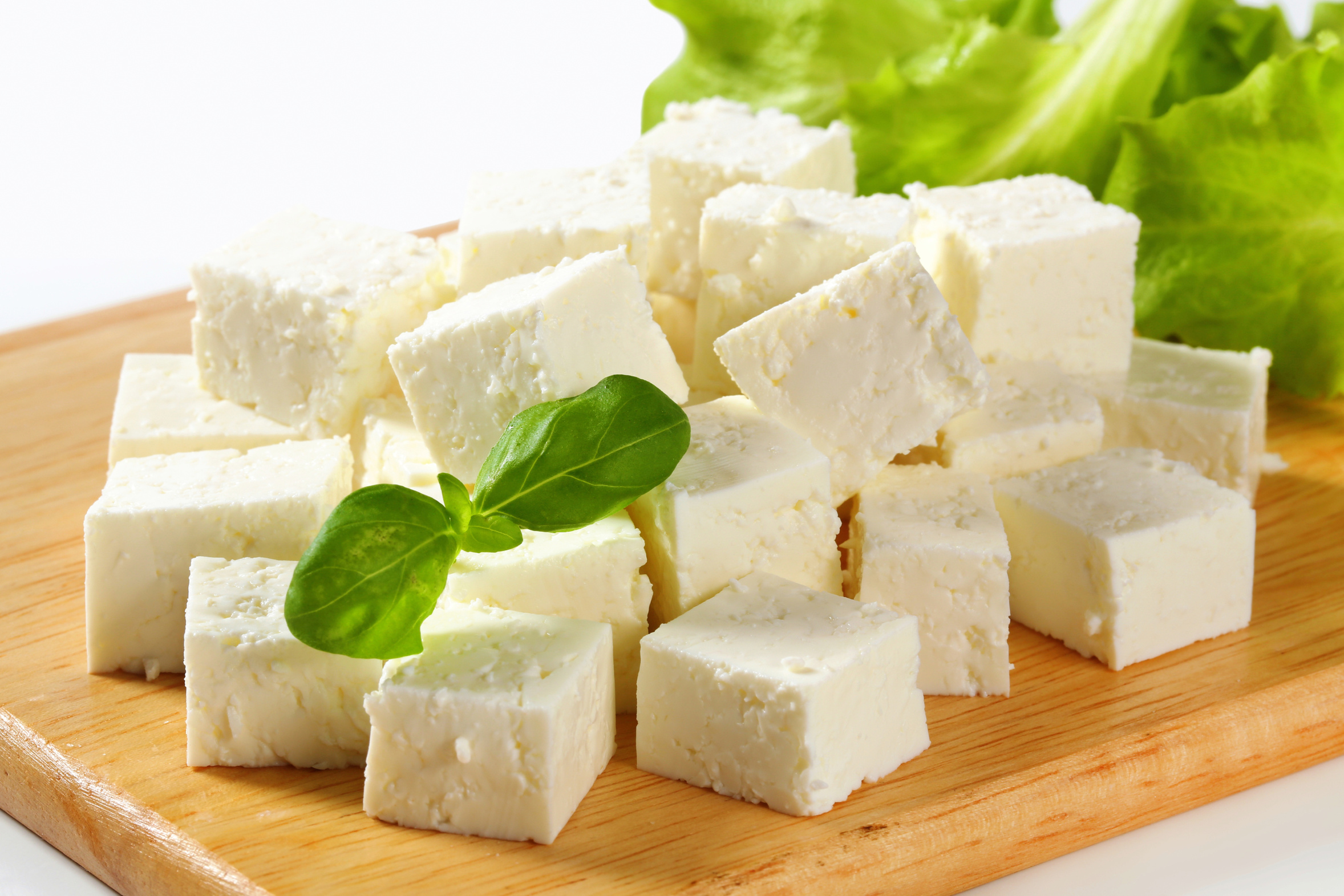 Rüyada Beyaz Peynir Yediğini Görmek